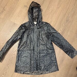 GUC✨ LOFT raincoat, size small